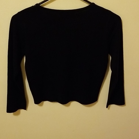 Cardigan - Picture 2 of 3